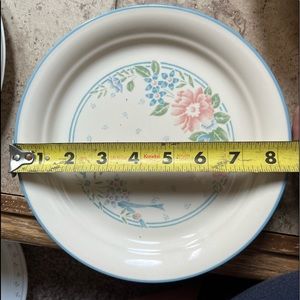 Corelle plates and bowls